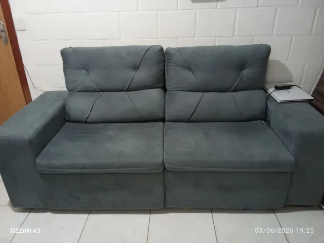 Sofá Retrátil 2 lugares