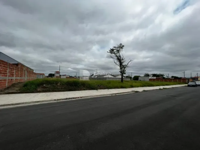 Terreno à venda em Pindamonhangaba, Residencial e Comercial Portal dos Eucaliptos, com 250