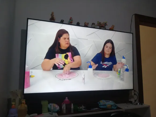 Vendo esta TV 55 polegadas Samsung 4  messes de uso