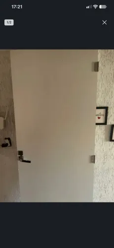 Porta de MDF em perfeitas condições