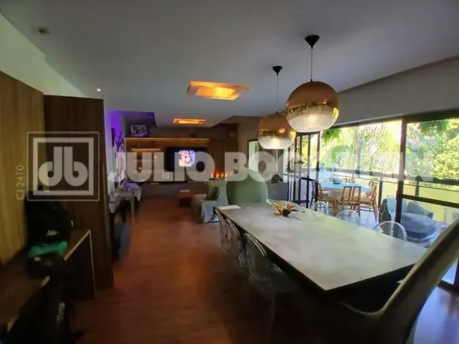 Julio Bogoricin Aluga Apartamento Mobiliado 4 Quartos ( 1 Suíte ) Dep. Completa 191 m² 2 V