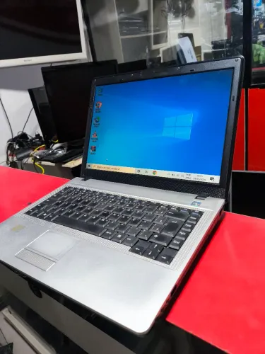  Positivo  Core 2 duo 4GB Ram, HD 1TB, tela 14.0,  garantia 3 meses. Loja física Asa Norte