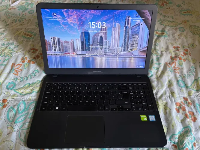 Notebook Samsung NP350XBE | i5 8° geração | 12GB RAM | SSD 256GB