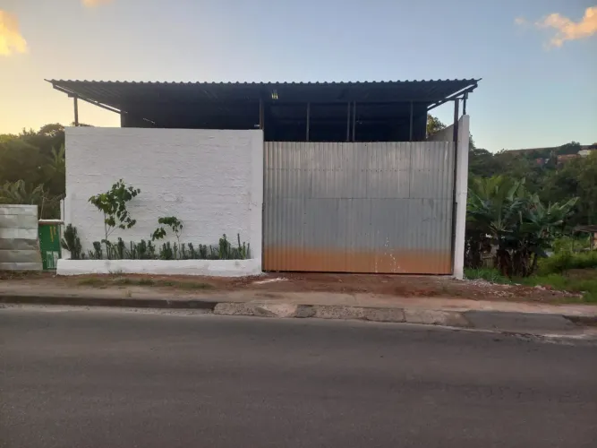 Galpão Comercial para Alugar - Av. Dois de Julho - Cajazeiras