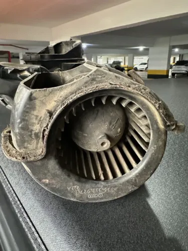 Caixa com motor ventilador da linha Vw Gol, Parati, Saveiro, Voyage, Passat...