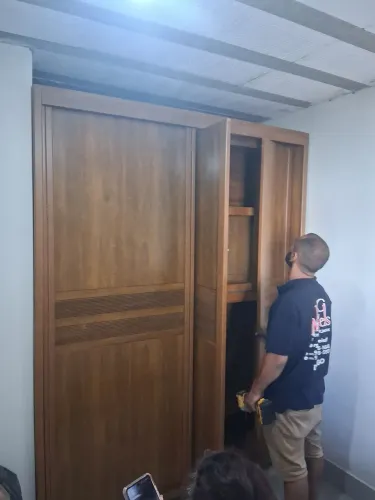 Montador de moveis 61- *