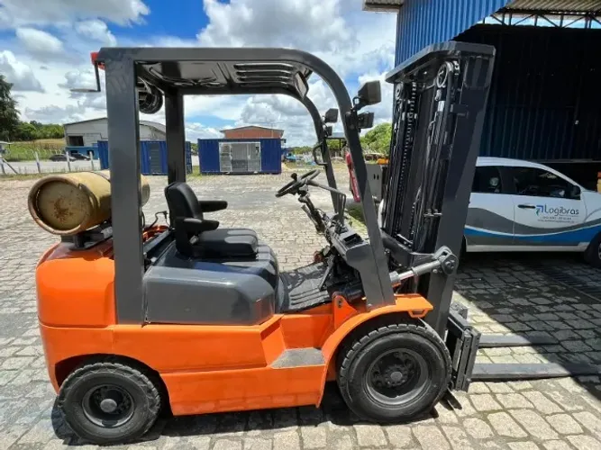 Empilhadeira Baoli 2,5 ton