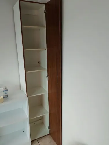 Paneleiro / Móvel para cozinha com prateleiras 