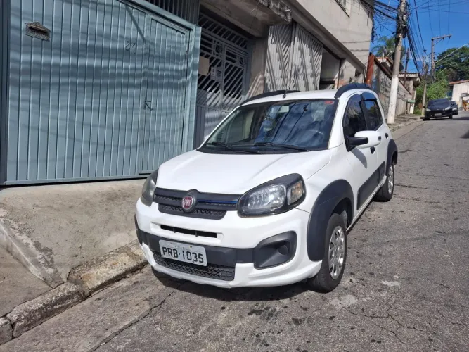 Fiat Uno WAY 1.0 Flex 6V 5P 2018