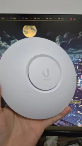 UNIFI 6 LITE