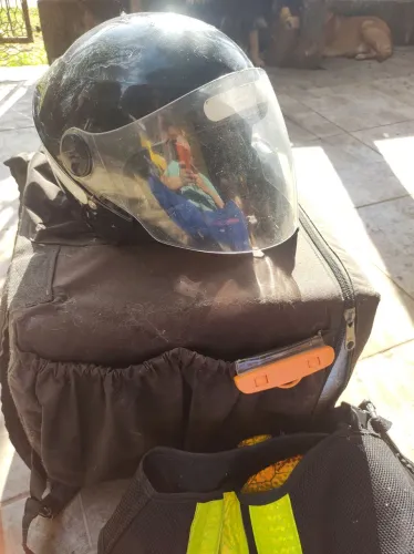 Caixa de pior capacete ecolete