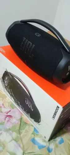 Bombox 3