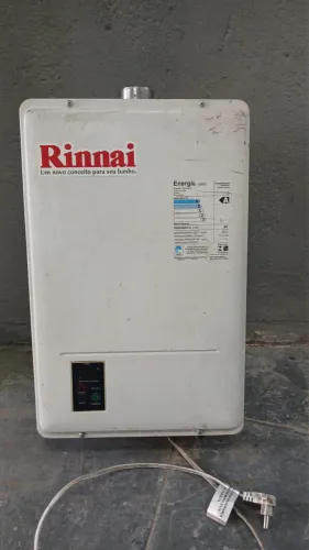 Aquecedor de água a gás Rinnai
