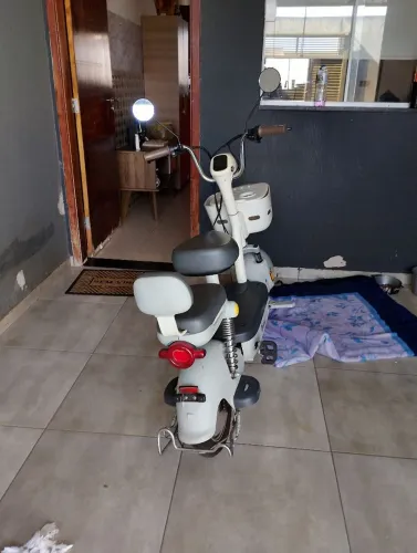 Moto elétrica