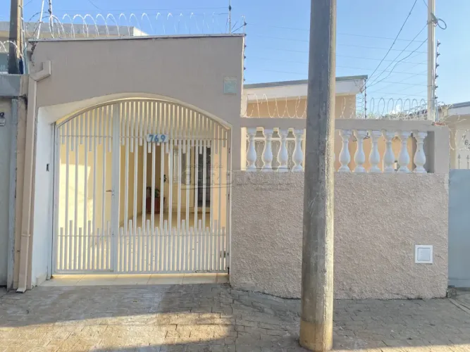 Casa Padrão em São Carlos