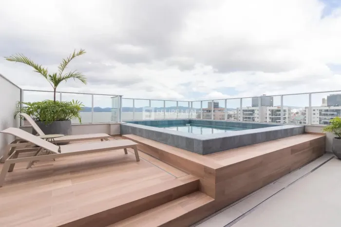 Apartamento em Barreiros - São José, SC