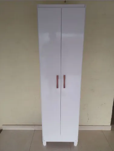 sapateira/ Multi uso com pés de duas portas novas montadas já!!!