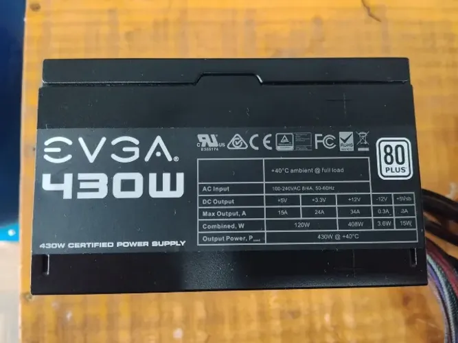 Fonte de Computador Desktop 430W EVGA