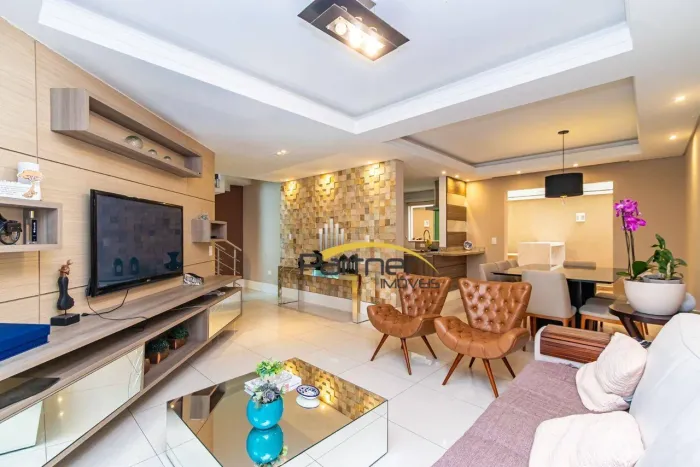 Sobrado com 4 dormitórios à venda, 199 m² por R$ 1.275.000,00 - Capão Raso - Curitiba/PR