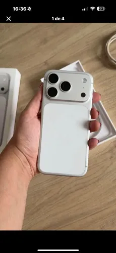 iPhone 17 pro max 