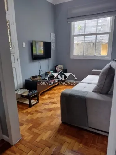 Apartamento- Petrópolis, Centro