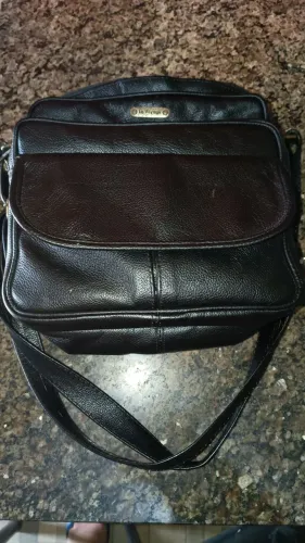 Bolsa de ombro e de mão le Voyage 100% couro