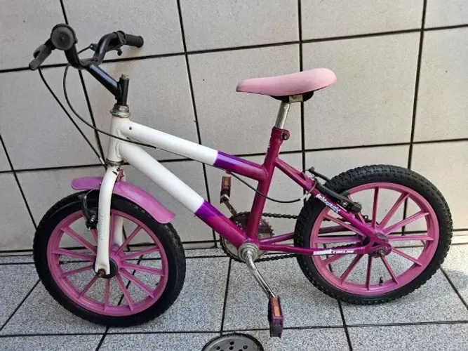 Bicicleta Rharu infantil aro 16 com freios v brake funcionando tudo certinho.