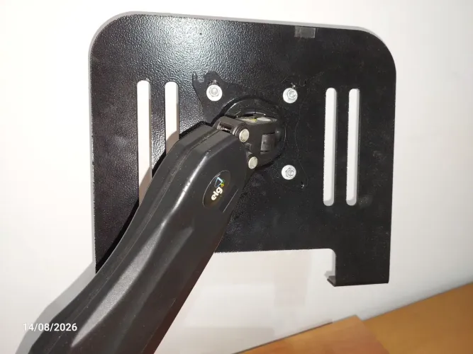 Suporte articulado para laptop ou monitor ELG