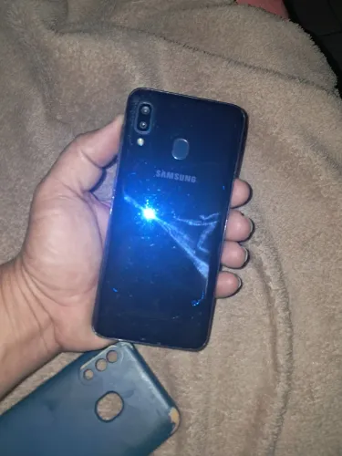 Galaxy a20 antigo 32GB 130$