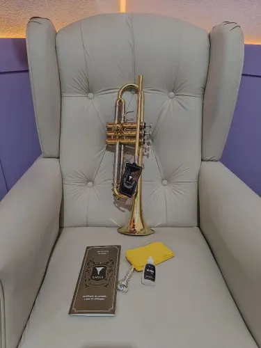 Trompete Eagle Sib Dourado