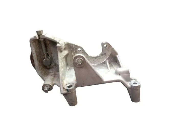 Suporte Alternador Pajero Tr4 2.0 2007