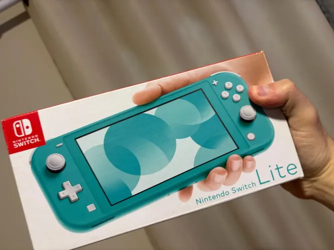 NINTENDO SWITCH LITE DESBLOQUEADO [250 REFs OLX]
