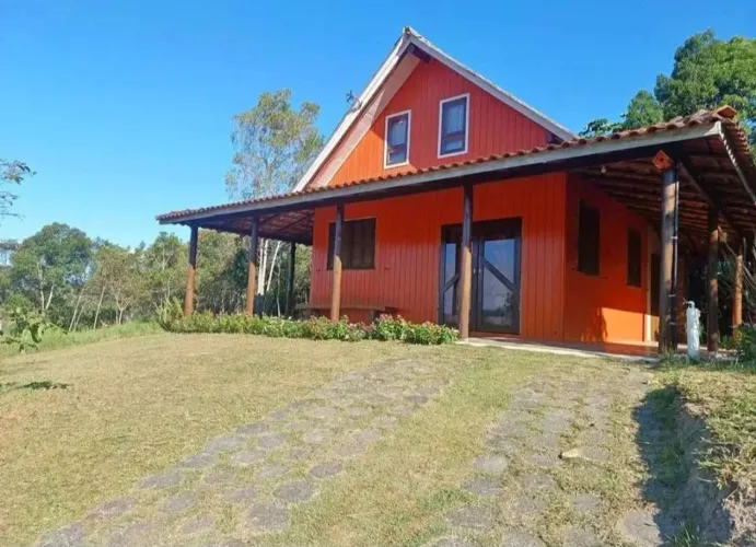 Sitio chalé em condomínio 