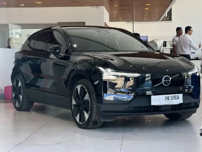 Volvo EX30 E60 Ultra (elétrico) 2025