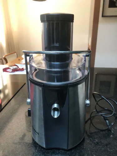 Centrífuga de Sucos Juicer Mondial Premium Inox - Super Potente 700W (Ótimo Estado)