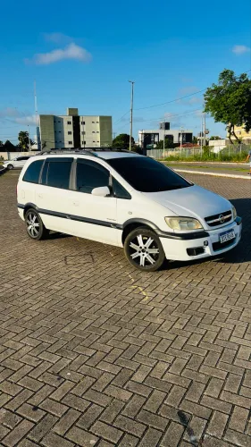 Chevrolet Zafira Elegance 2.0 MPFI Flexpower 8V 5P 2010