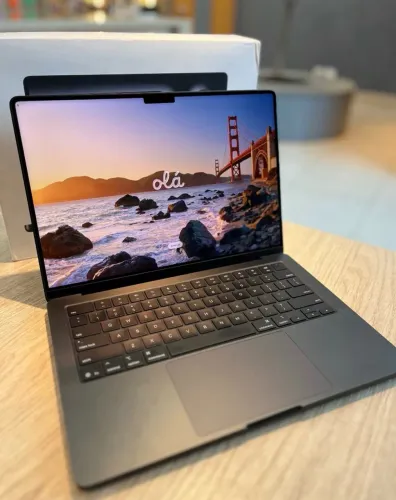 MacBook Pro M5 512GB/16GB 14.2? Preto 100%