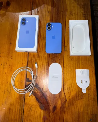 Vendo iPhone 16 128gb 