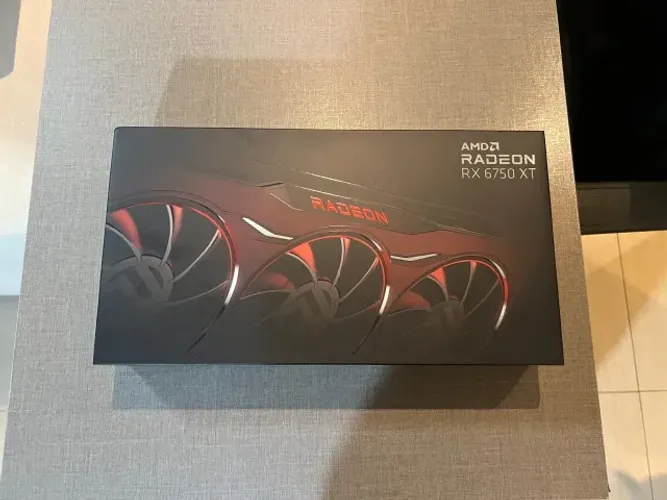 Placa de Vídeo RX 6750XT Gaming XFX Graphics Card AMD Radeon, 12GB GDDR6, Ray tracing