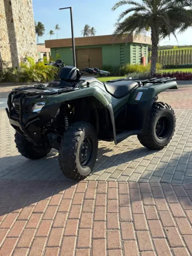 Quadriciclo fourtrax novo