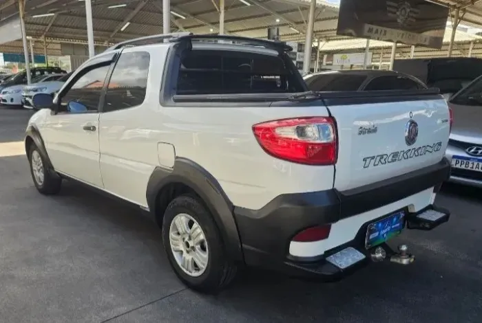 Fiat Strada Working 1.4 MPI Fire Flex 8V CD 2012