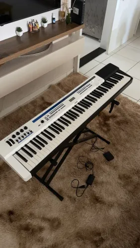Piano Cássio Privia - PX-5S