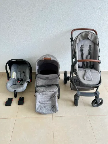 Carinho de bebê Como 4 ABC Design