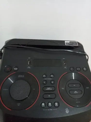 CAIXA DE SOM LG