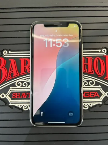 IPhone 11 branco 64G