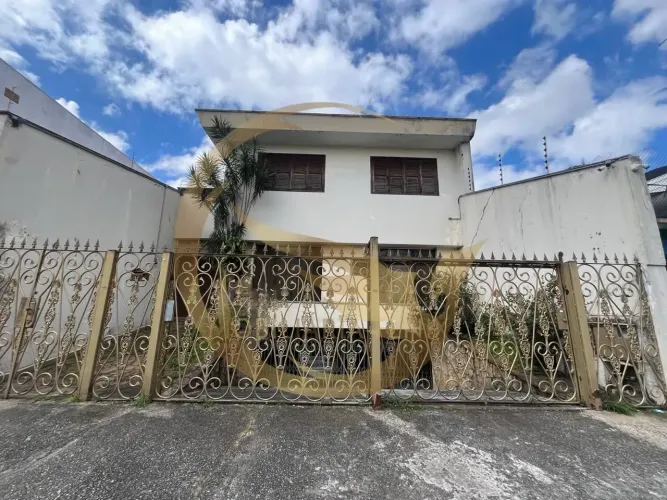 Sobrado para Locação com 4 Suítes e 4 Vagas de Garagem- Vila Maria Alta