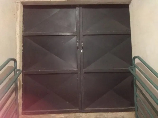 Porta e portao