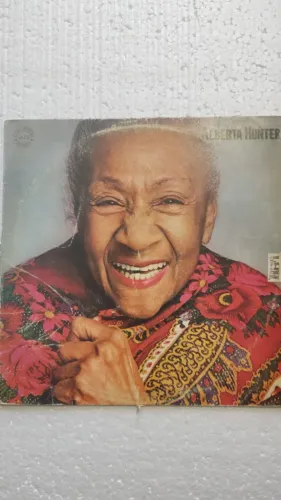 LP THE GLORY OF ALBERTA HUNTER