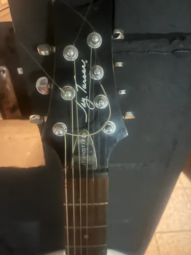 Guitarra 7 cordas