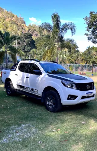 Nissan Frontier Attac.cd 4X4 2.3 Bi-TB Die. AUT 2019